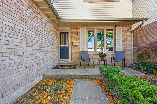 Additional image 3 of 19 Salina Pl