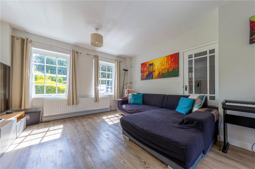 Additional image 19 of Cardinal Grove, St. Albans, AL3