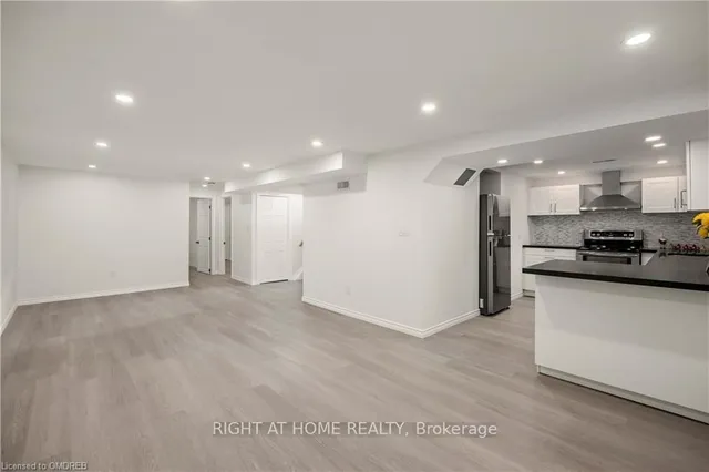 Additional image 15 of 60 Champlain Ave