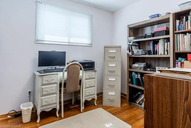 Additional image 20 of 23 Fonthill Rd