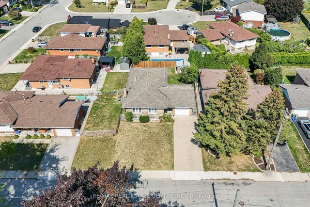 Additional image 32 of 103 Forest Hill Cres