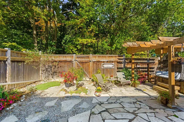 Additional image 46 of 353 Park St