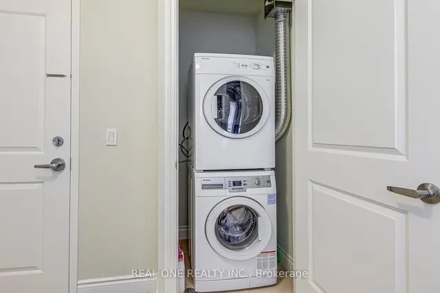 Additional image 22 of 620 SAUVE St Unit 415