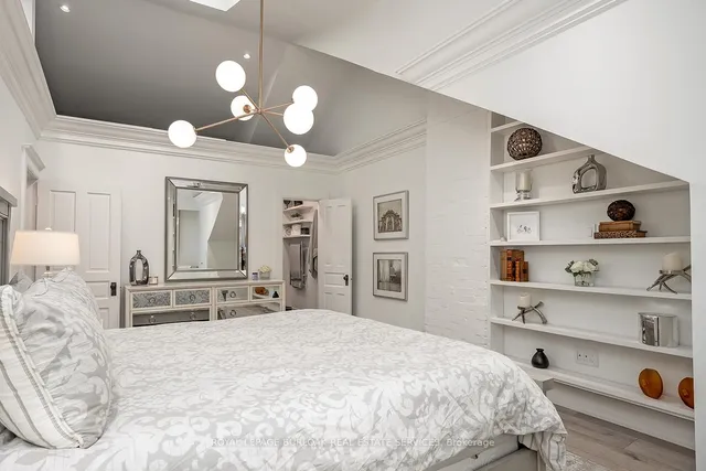 Additional image 19 of 534 Hager Ave