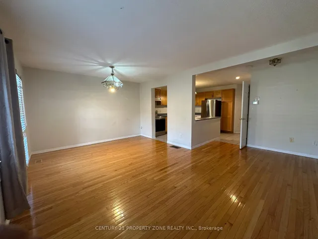 Additional image 5 of 1889 Upper Wentworth St Unit 35