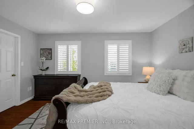 Additional image 30 of 920 McDuffe Cres