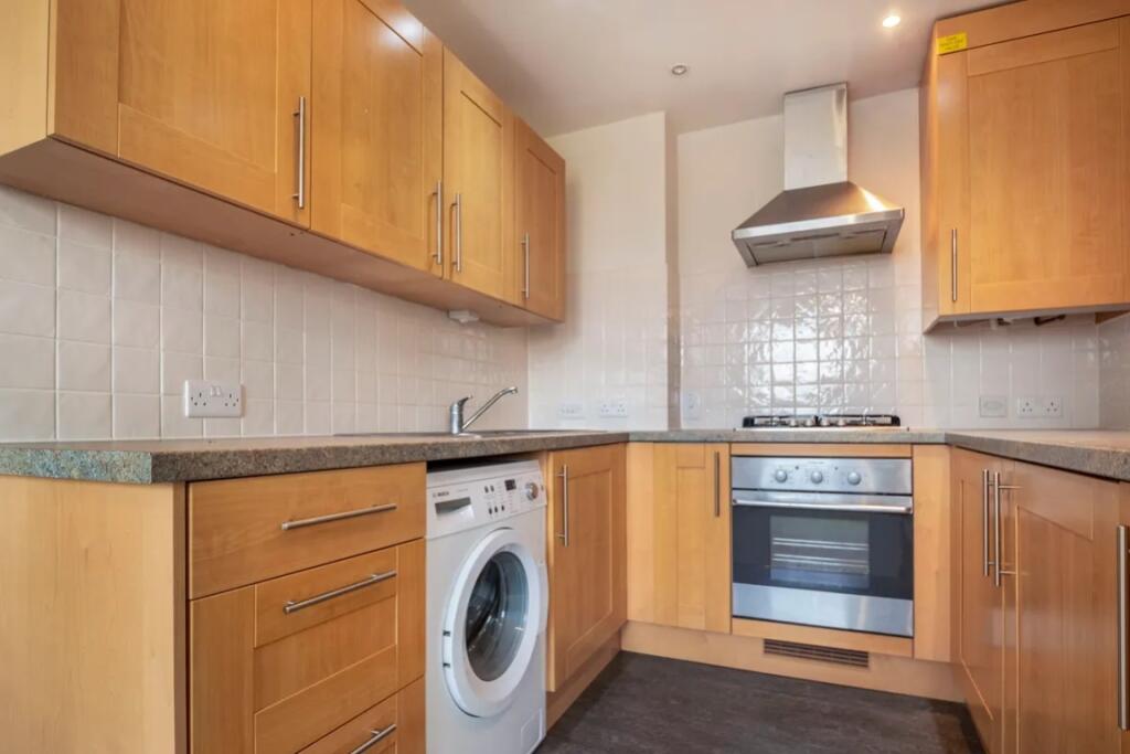 Additional image 13 of Maizefield House Moors Walk, Welwyn Garden City, Hertfordshire, AL7