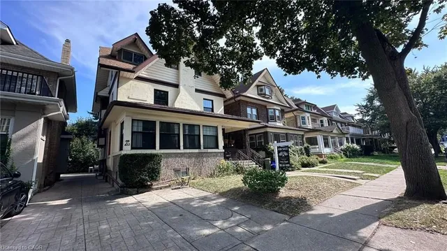 Additional image 2 of 49 Proctor Blvd