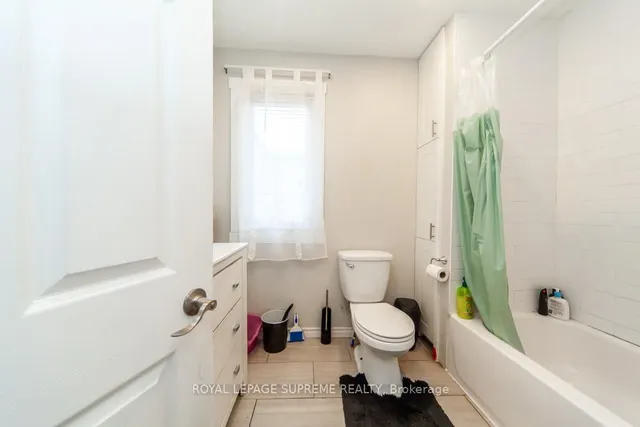 Additional image 20 of 13 Robins Ave