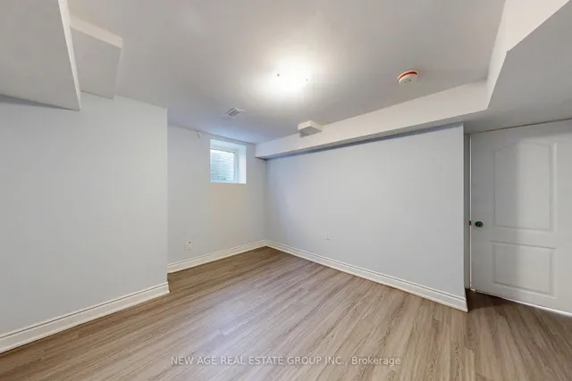 Additional image 42 of 153 Whitlock Ave