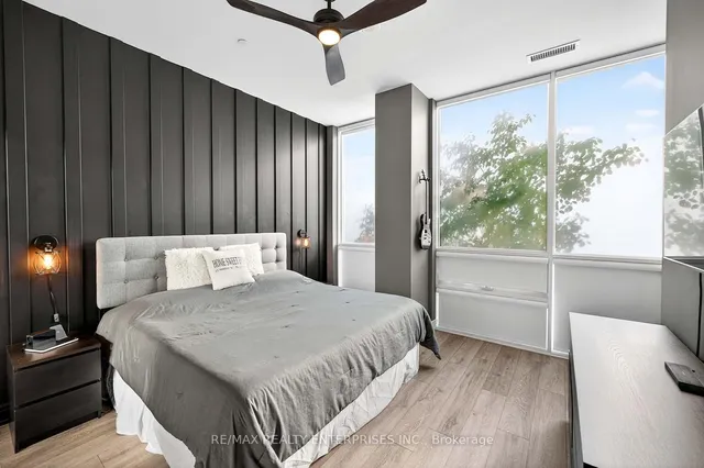 Additional image 17 of 1050 Main St Unit 114