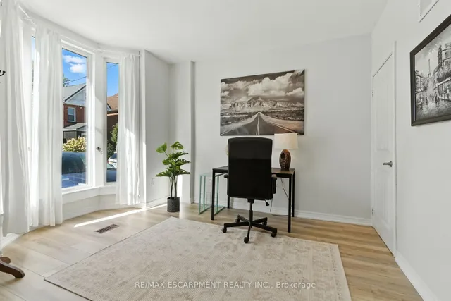 Additional image 5 of 78 OAK Ave