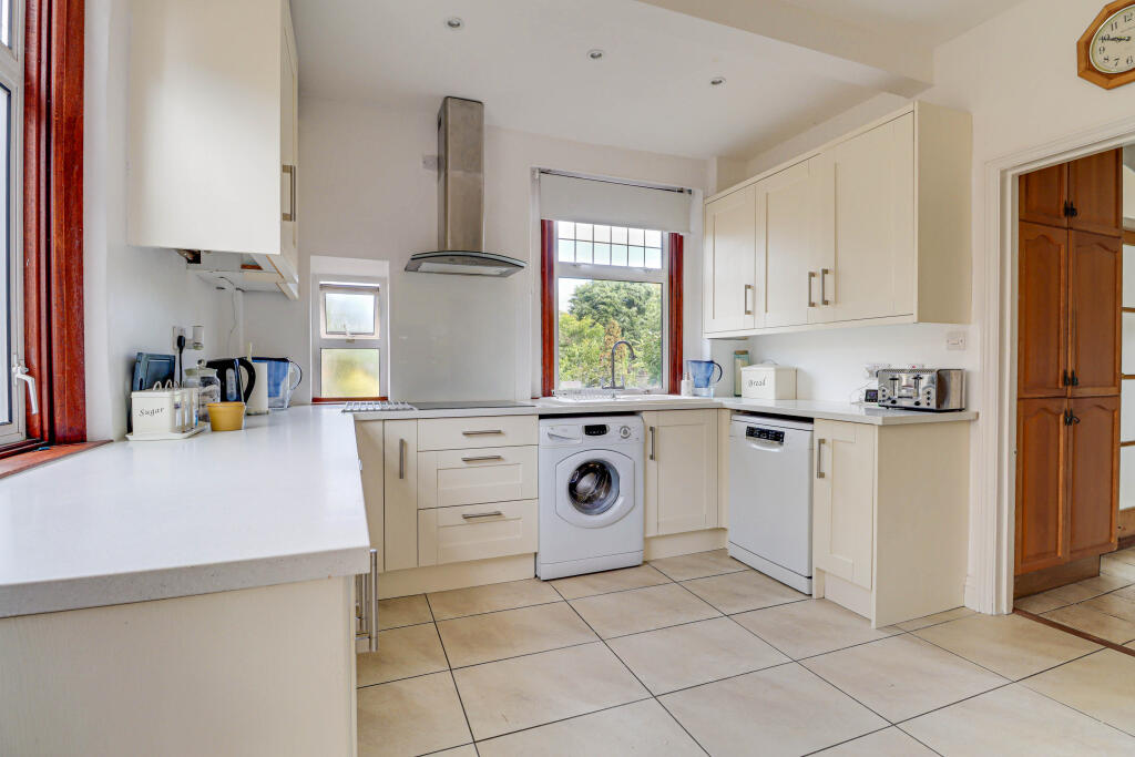 Additional image 9 of Jameson Road, Harpenden, Hertfordshire, AL5