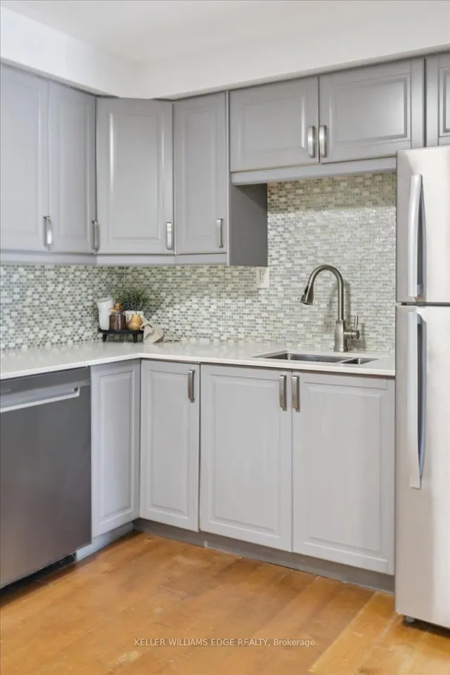 Additional image 20 of 165 Bold St Unit 304