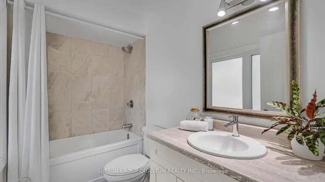 Additional image 26 of 2230 Walkers Line Unit 16