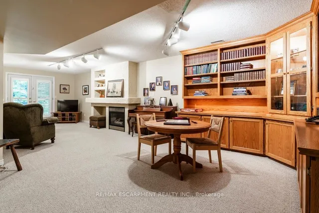 Additional image 19 of 1095 Skyview Dr Unit 2