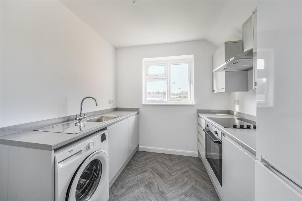 Additional image 5 of Hopkins Crescent, Sandridge