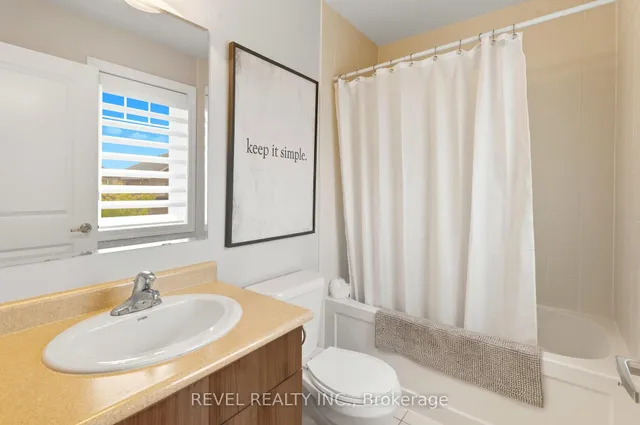 Additional image 18 of 390 Gosford Cres