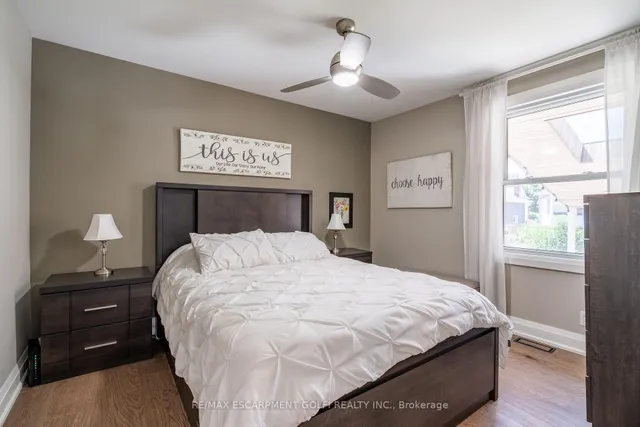 Additional image 15 of 38 Salem Ave