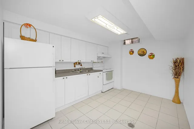 Additional image 38 of 3277 Folkway Dr