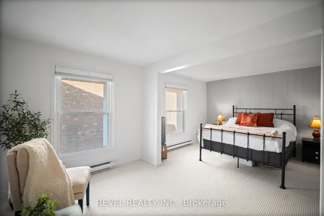 Additional image 22 of 2058 Brant St Unit 3