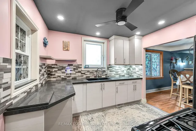 Additional image 15 of 248 East 12th St