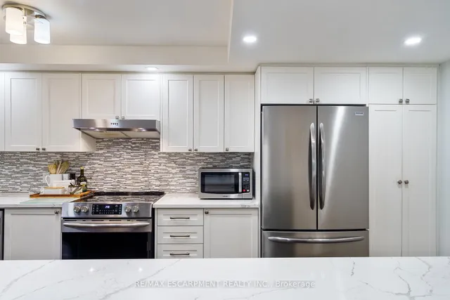 Additional image 23 of 150 Wilson St Unit 301