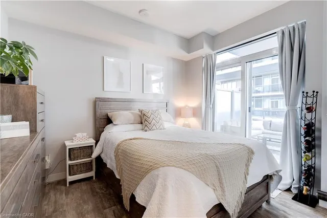 Additional image 10 of 2081 Fairview St Unit 1003