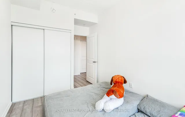 Additional image 23 of 640 Sauve St Unit 313