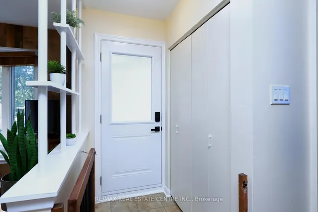 Additional image 6 of 345 Maplewood Cres