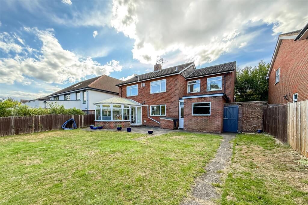 Additional image 15 of Tuffnells Way, Harpenden, Hertfordshire, AL5