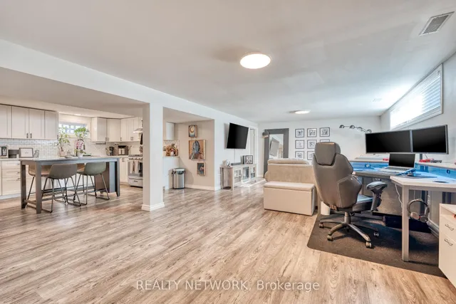 Additional image 22 of 716 Upper Ottawa St