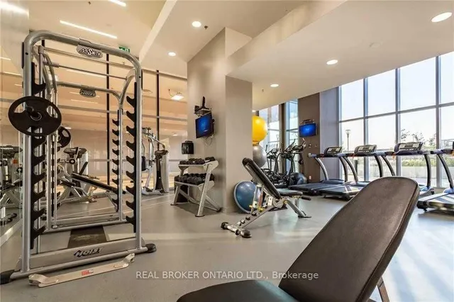 Additional image 30 of 2087 FAIRVIEW St Unit 606