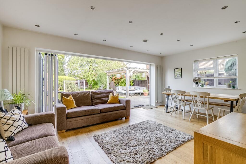 Additional image 2 of Blythway, Welwyn Garden City, Hertfordshire, AL7 1DS