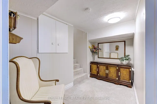 Additional image 2 of 2063 Cavendish Dr