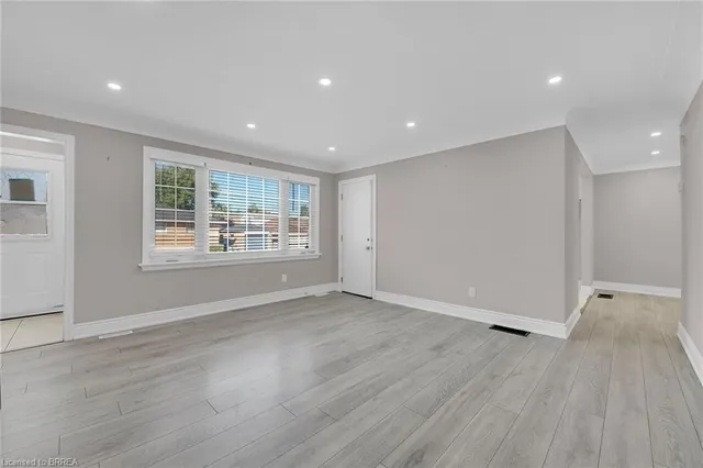 Additional image 11 of 1338 Monterey Ave