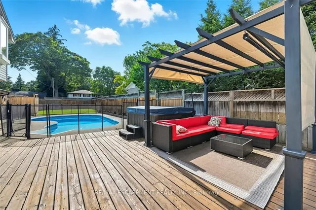 Additional image 41 of 641 HOLT Dr