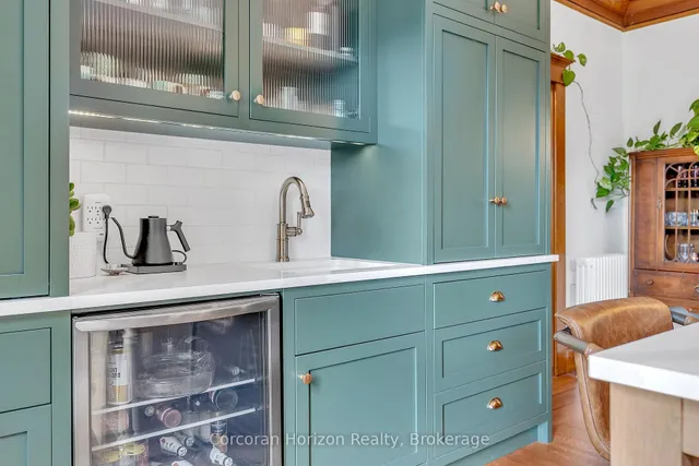 Additional image 16 of 121 St Clair Ave