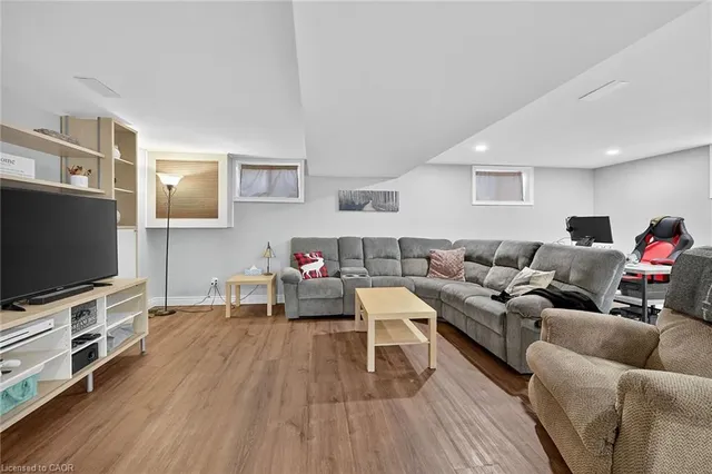 Additional image 33 of 3951 6 Hwy