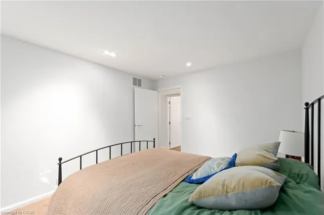 Additional image 37 of 154 Middletown Rd