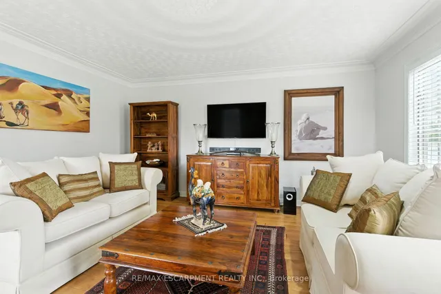 Additional image 6 of 24 Meander Clse