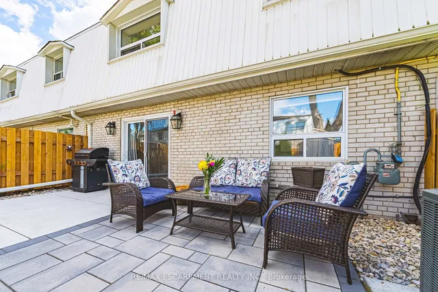 Additional image 35 of 469 Claridge Rd Unit 1