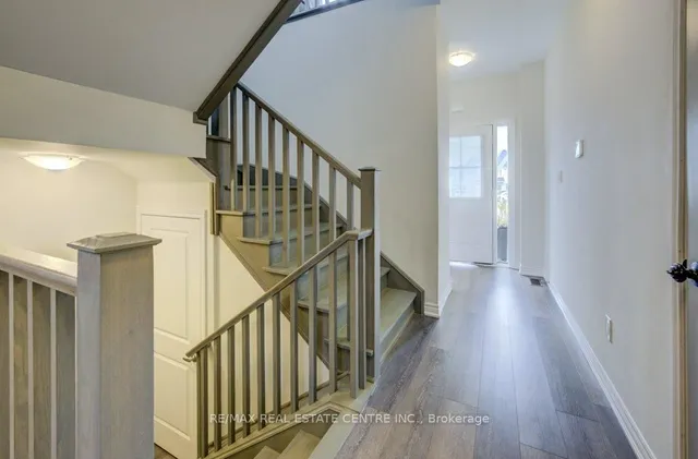 Additional image 9 of 43 Genoa Dr