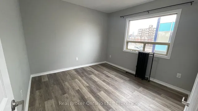 Additional image 13 of 468-476 MAIN St