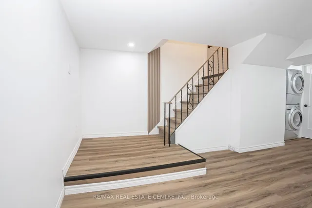 Additional image 33 of 959 Mohawk Rd