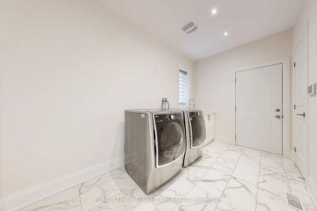 Additional image 29 of 52 Lightfeather Pl