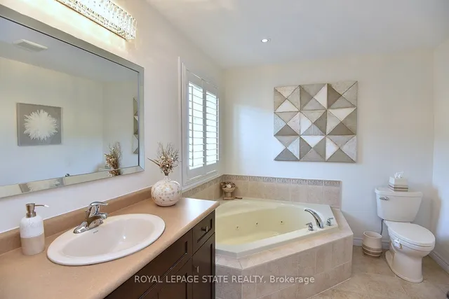 Additional image 34 of 12 Degrow Cres