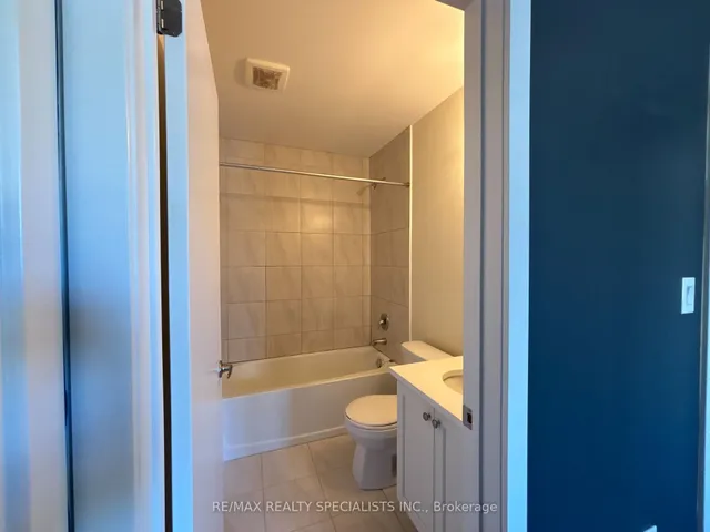 Additional image 18 of 590 North Service Rd Unit 135