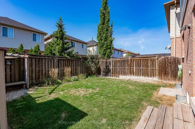 Additional image 45 of 1213 Bonin Cres