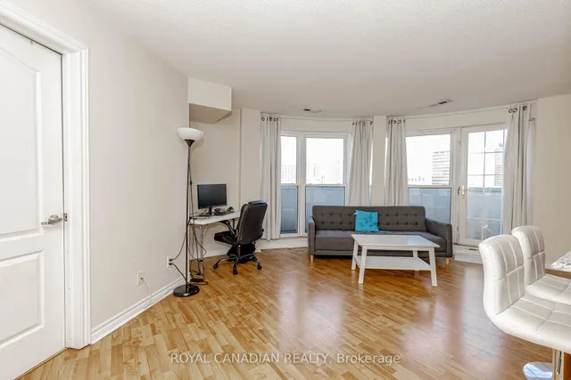 Additional image 33 of 135 James St Unit 1114